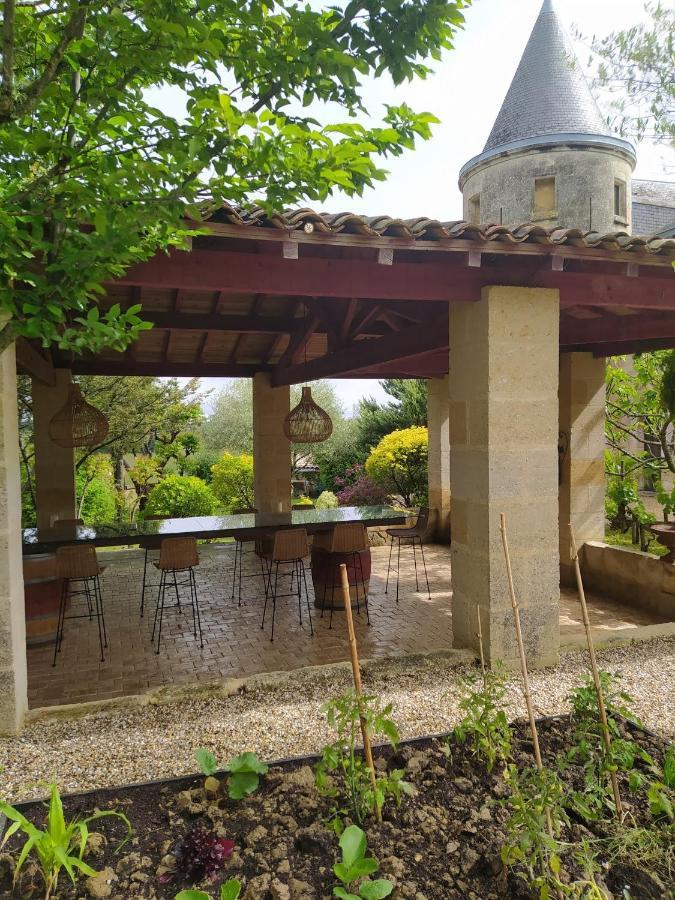 Chateau De La Grave Bourg-sur-Gironde Esterno foto